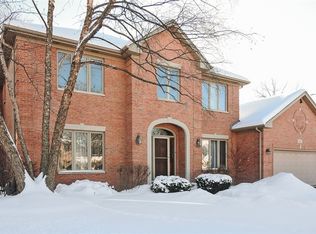 1927 N Ridge Ave, Arlington Heights, IL 60004