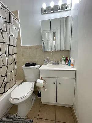 Rented by Bond New York | media 16