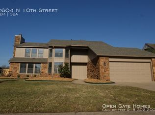 2604 S 10th St E, Broken Arrow, OK 74012