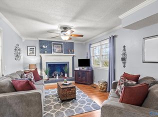 2220 Hickory Hill Dr, Guntersville, AL 35976