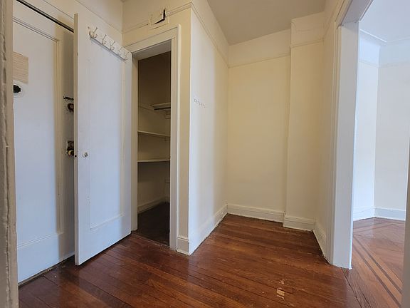 5th image of 44-15 43rd Ave #401