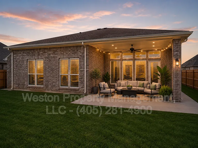 18201 Calder Rd — Photo 2