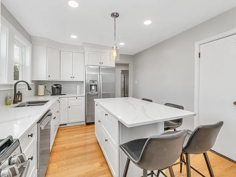 17 Weymouth Ave #1 — Photo 11