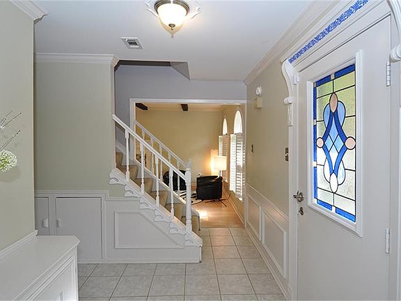 5th image of 2911 Big Springs Dr