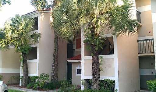 2nd image of 9839 Nob Hill Ln