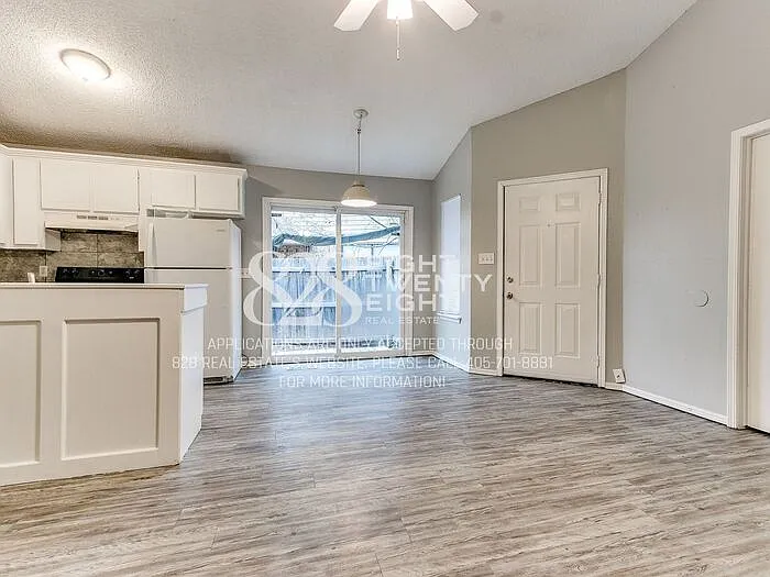4304 Harvard Rd #4306 — Photo 9