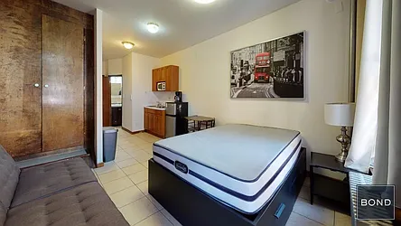 Rented by Bond New York