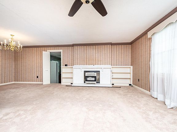 5th image of 111 High Valley Blvd