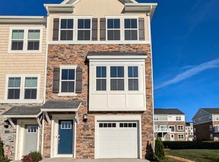 (Undisclosed Address), White Plains, MD 20695