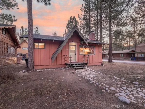 1040 W Rainbow Blvd, Big Bear City, CA 92314