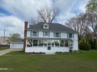 3256 S Channel Dr, Harsens Island, MI