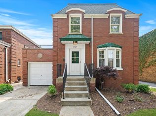 9517 S Oakley Ave, Chicago, IL