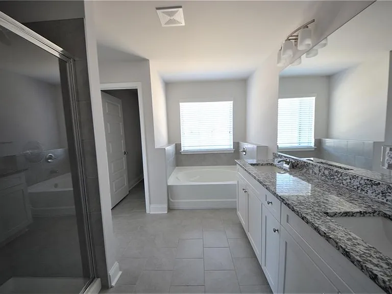 246 Hellen Valley Dr — Photo 24