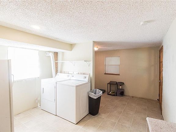 3rd image of 5037 Westway Dr