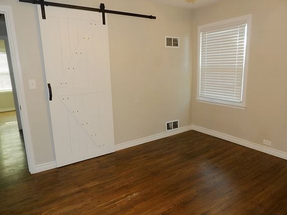 5th image of 721 N Choteau Ave