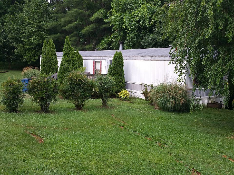 2nd image of 515 Lawndale Ave