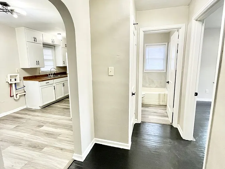 4840 Southside Drive-New — Photo 7