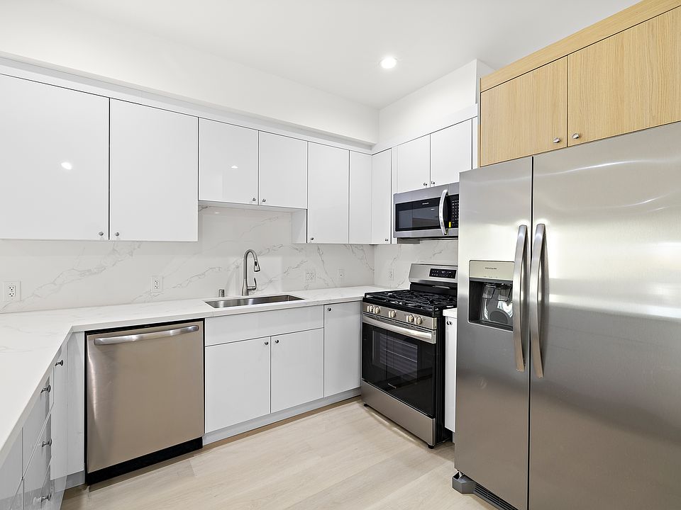1st image of 5651 Case Ave Unit 1