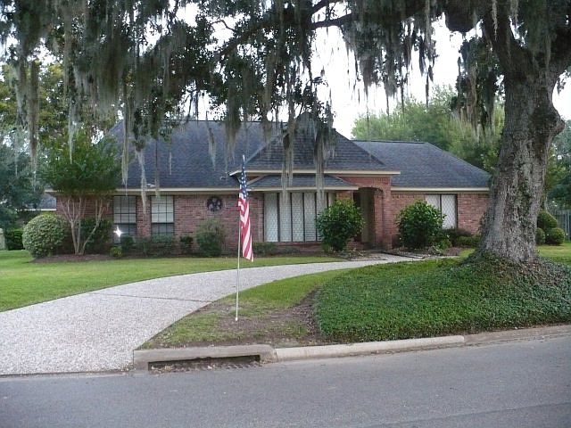 1st image of 101 Paradise Valley Dr