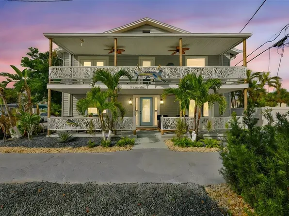 134 86th Ter, Treasure Island, FL 33706