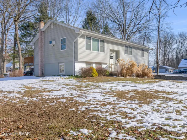 1000 Maple Ln, Stroudsburg, PA 18360