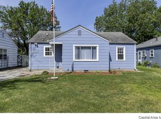 2205 S 1st St, Springfield, IL 62704