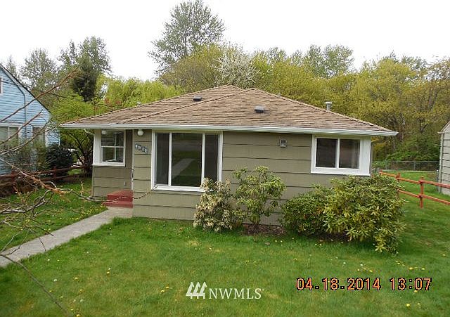 1st image of 4510 E E Street