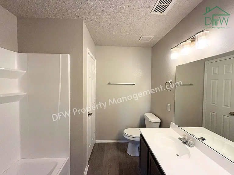 3952 Golden Horn Ln — Photo 16