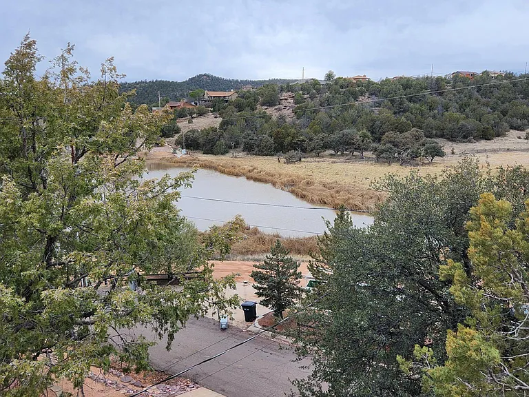 W Rim Dr — Photo 4