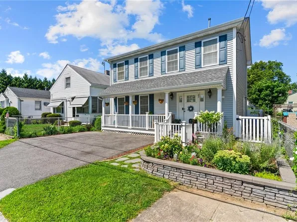 23 Annie St, Providence, RI 02908