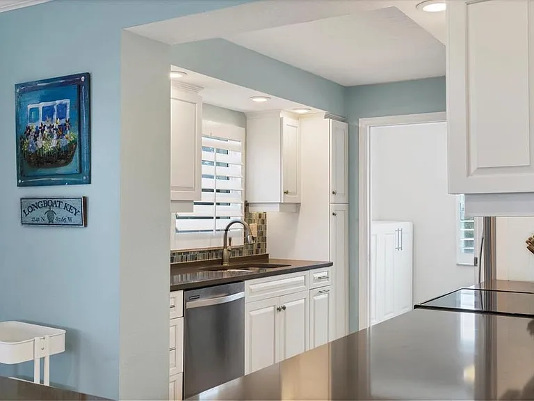 4325 Gulf Of Mexico Dr #208 — Photo 13