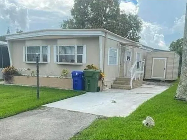 21730 NW 8th Ct, Hollywood, FL 33029