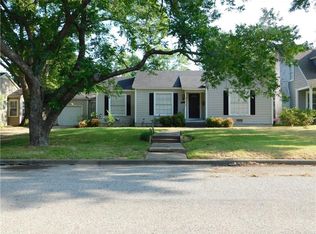 905 W Brockett St, Sherman, TX 75092