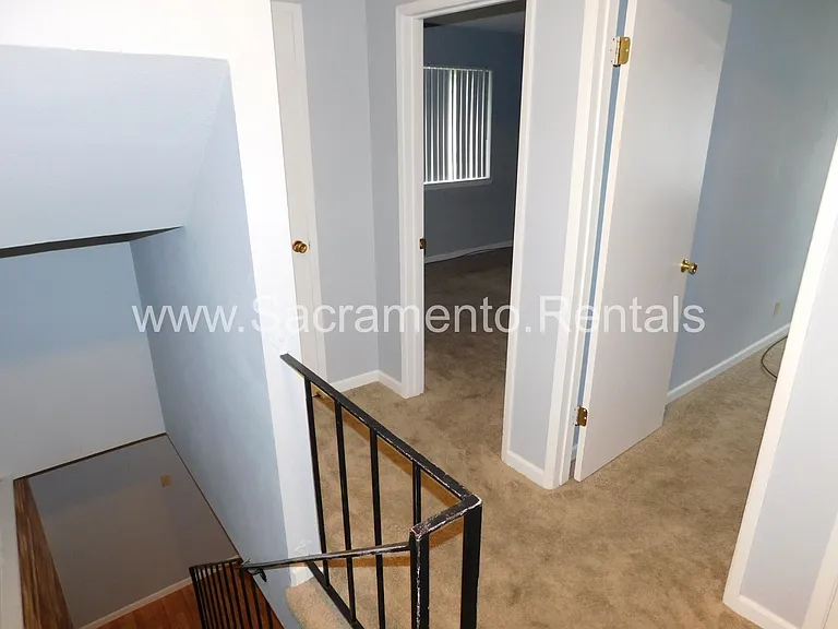 5954 Walerga Rd #3 — Photo 9
