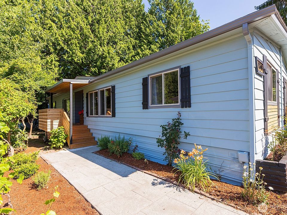 1st image of 1304 93rd Avenue SE