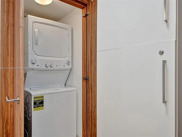 16699 Collins Ave #2405 — Photo 15