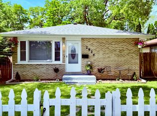 2924 Gideon Ave, Zion, IL 60099