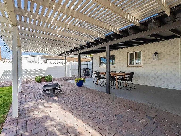 8710 E Monte Vista Rd — Photo 5