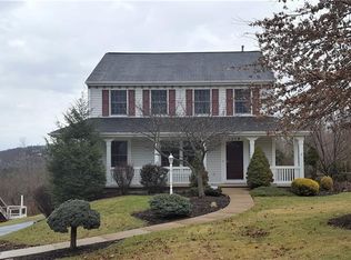 1019 Woodridge Dr, Canonsburg, PA
