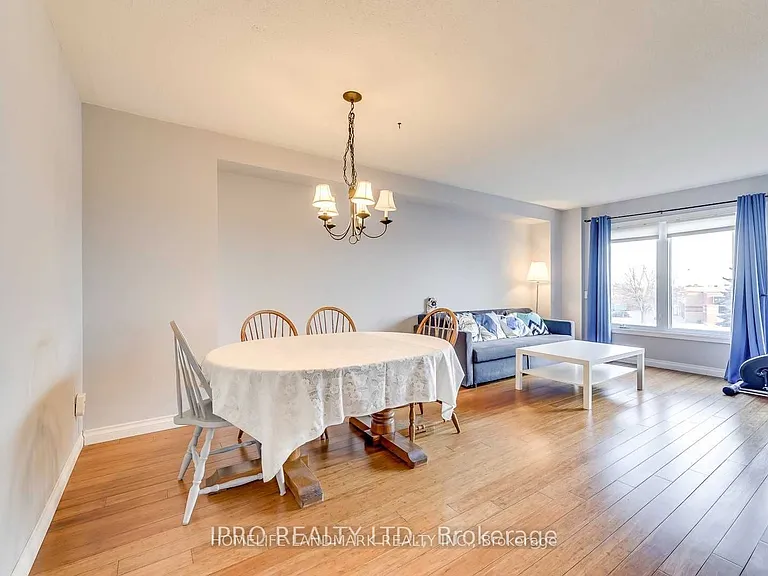1109 Lindsay Dr — Photo 12