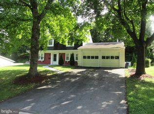1401 Pennypacker Ln, Bowie, MD 20716