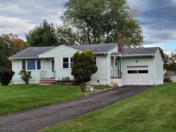 9 Park Ln, Readington Twp., NJ 08889