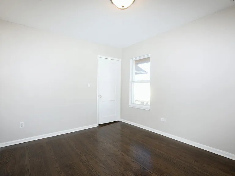 1216 Beacon St #2 — Photo 6