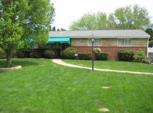 4348 Seton St, Pittsburgh, PA 15227