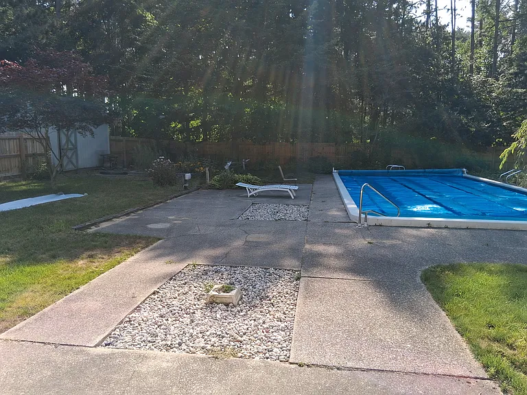 12368 Lakeshore Dr — Photo 31