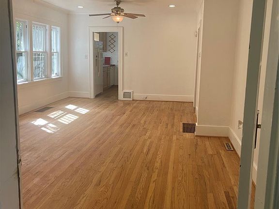 4th image of 1143 S Corona Street