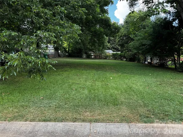 1010 Lomond Ave, Charlotte, NC 28206