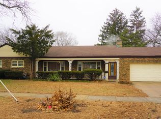 664 Ann St, Dolton, IL
