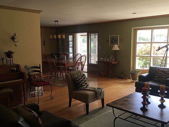 5th image of 5217 Clausen Ave