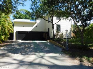 16990 Laurelin Ct, North Fort Myers, FL 33917